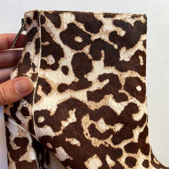 Charles David Snow Leopard Printed Haircalf Boots - Picture 10 of 10